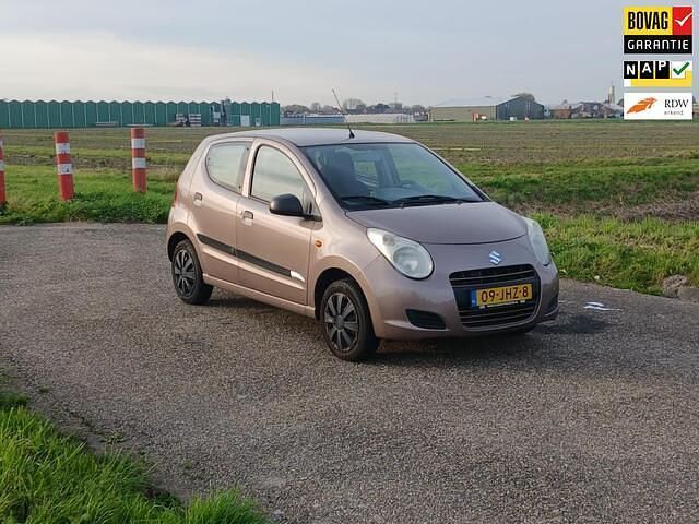 Bruin Gebruikt 2009 Suzuki Alto Comfort Hatchback | € 3.499 (Eerlijke prijs) - Afbeelding 1/4