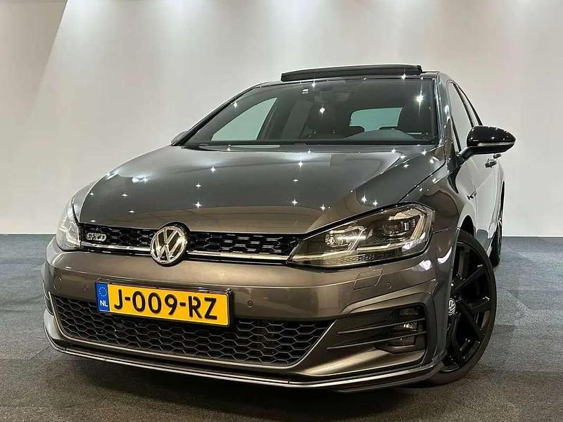 Grijs Gebruikt 2017 VW Golf VII Sport Hatchback | € 21.500 (Eerlijke prijs) - Afbeelding 1/4