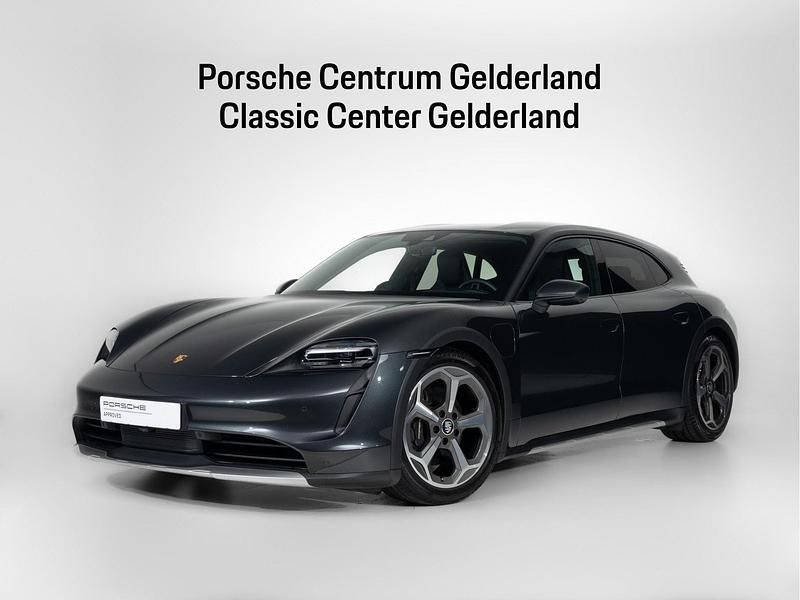 Grijs Gebruikt 2022 Porsche Taycan Cross Turismo Sedan | € 67.900 (Goede deal) - Afbeelding 1/4