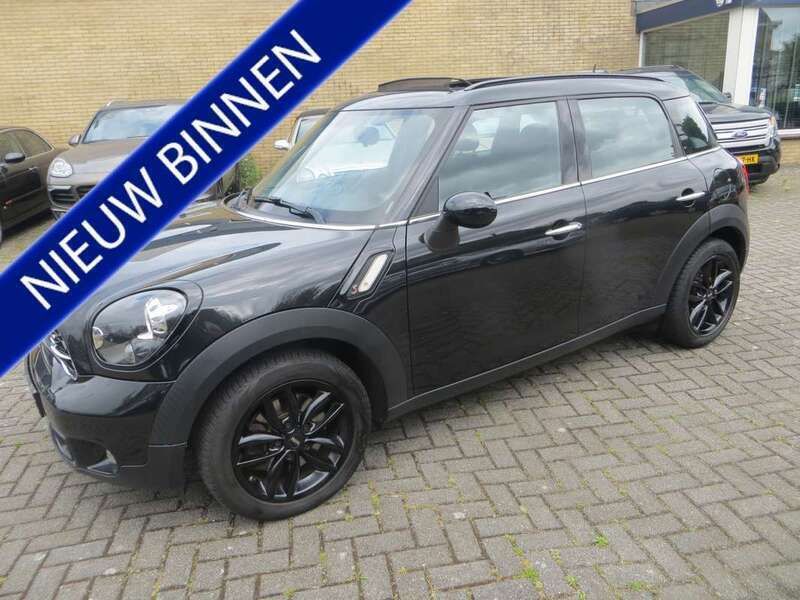 Zwart Gebruikt 2015 Mini Cooper S Countryman Salt SUV | € 10.999 (Eerlijke prijs) - Afbeelding 1/4