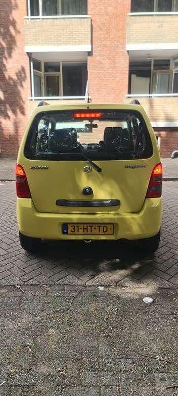Gebruikt 2001 Suzuki Wagon R+ GL Stationwagen | € 1.000 (Super prijs) - Afbeelding 1/4