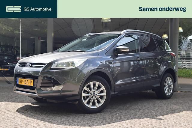 Grijs Gebruikt 2015 Ford Kuga Titanium SUV | € 10.910 (Eerlijke prijs) - Afbeelding 1/4