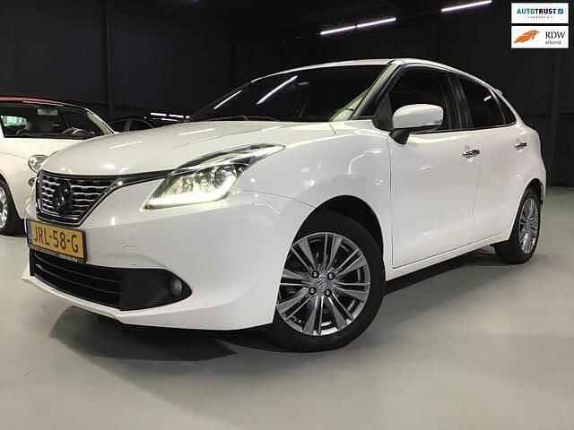 Wit Gebruikt 2019 Suzuki Baleno Exclusive Hatchback | € 12.499 (Eerlijke prijs) - Afbeelding 1/4