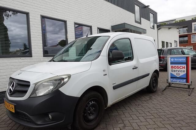 Wit Gebruikt 2013 Mercedes Citan 108 Van | € 3.250 (Goede deal) - Afbeelding 1/4