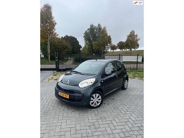 Grijs Gebruikt 2006 Citroën C1 Hatchback | € 3.595 (Eerlijke prijs) - Afbeelding 1/4