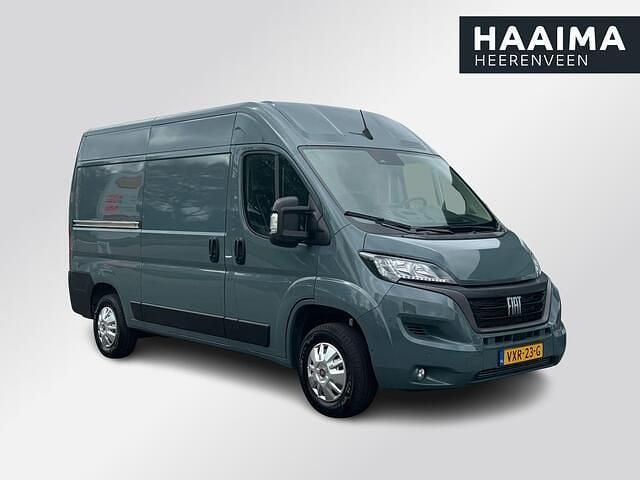 Grijs Gebruikt 2023 Fiat Ducato S Van | € 26.950 (Duur) - Afbeelding 1/4