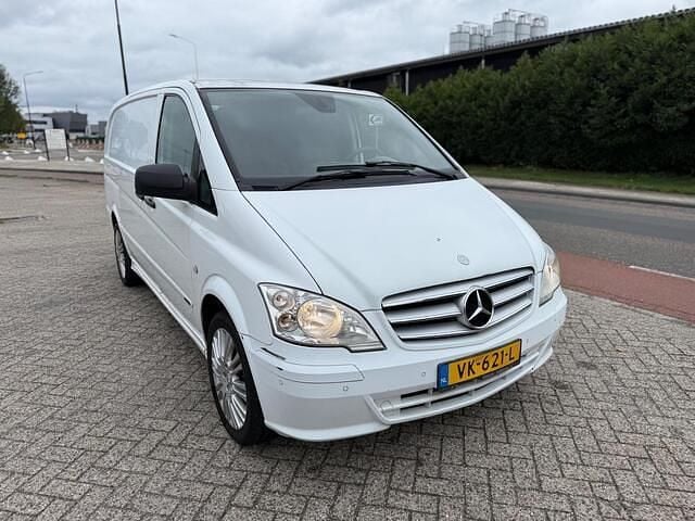 Wit Gebruikt 2013 Mercedes Vito MPV | € 5.750 (Super prijs) - Afbeelding 1/4
