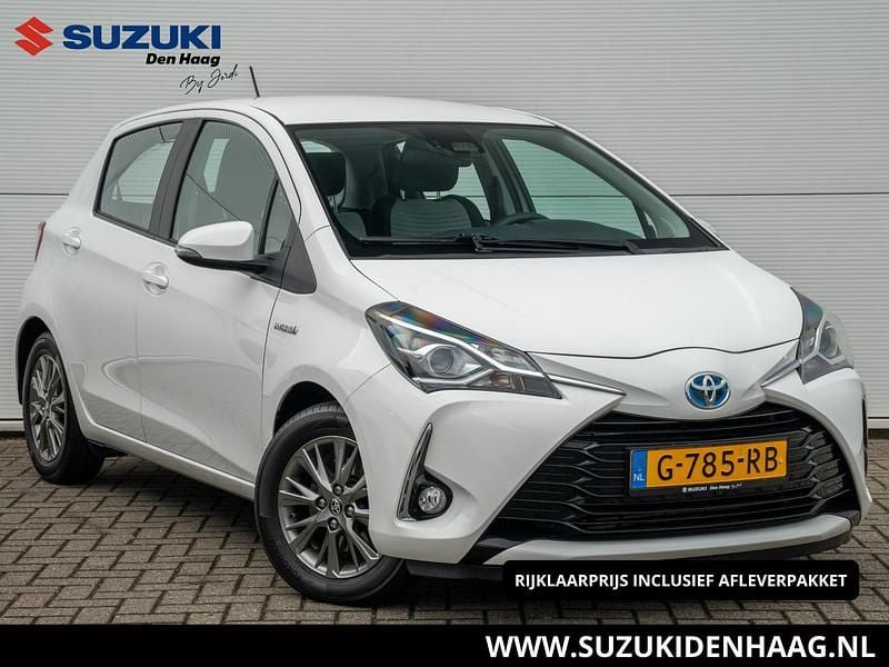 Wit Gebruikt 2019 Toyota Yaris Hybrid Active Hatchback | € 15.950 (Goede deal) - Afbeelding 1/3
