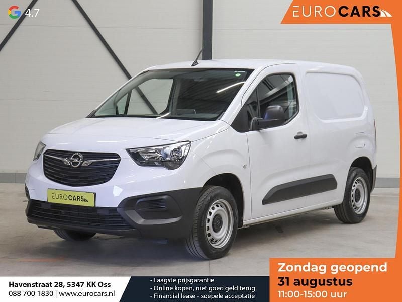 Wit Gebruikt 2023 Opel Combo Edition MPV | € 14.890 (Eerlijke prijs) - Afbeelding 1/4