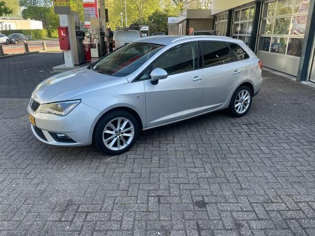 Occasion Seat Ibiza ST CONNECT 95 PK (69 kW) 2015 Grijs Stationwagen