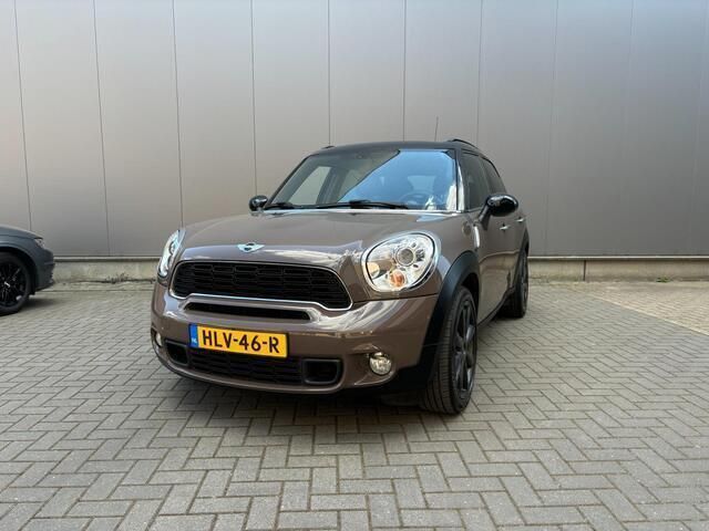 Bruin Gebruikt 2013 Mini Cooper S Countryman Chili SUV | € 9.950 (Eerlijke prijs) - Afbeelding 1/4