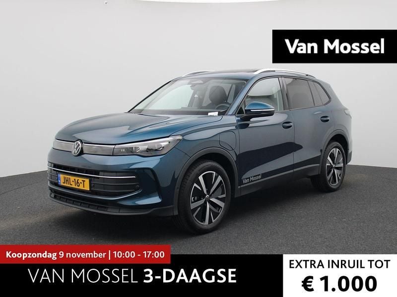 Blauw Nieuw 2025 VW Tiguan Edition SUV | € 54.700 (Eerlijke prijs) - Afbeelding 1/4