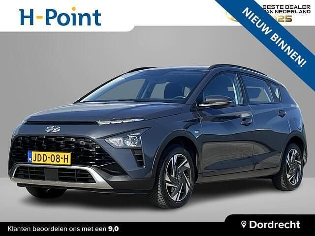 Aurora grey metallic (a7g) Gebruikt 2021 Hyundai Bayon Comfort SUV | € 19.890 (Eerlijke prijs) - Afbeelding 1/4