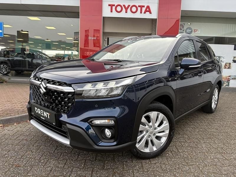 Blauw Gebruikt 2025 Suzuki SX4 S-Cross SUV | € 27.995 (Goede deal) - Afbeelding 1/3