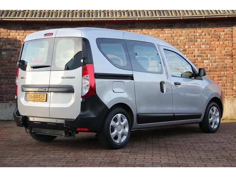 Occasion Dacia Dokker Ambiance 116 PK (85 kW) 2016 Grijs MPV
