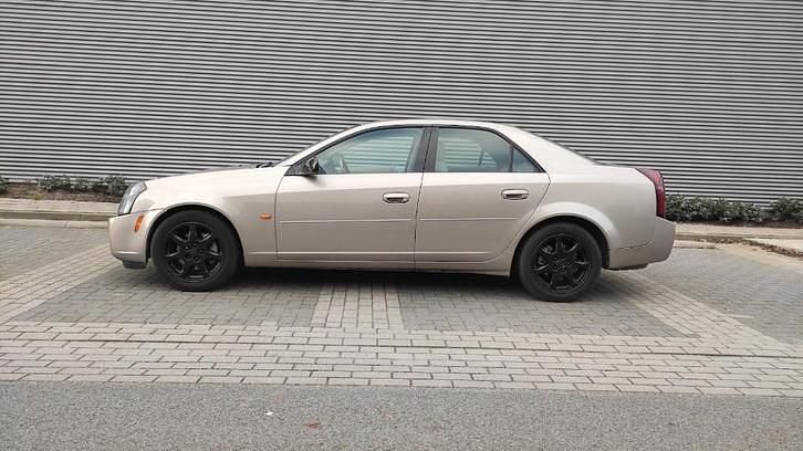 Gebruikt 2004 Cadillac CTS | € 6.500 (Eerlijke prijs) - Afbeelding 1/4