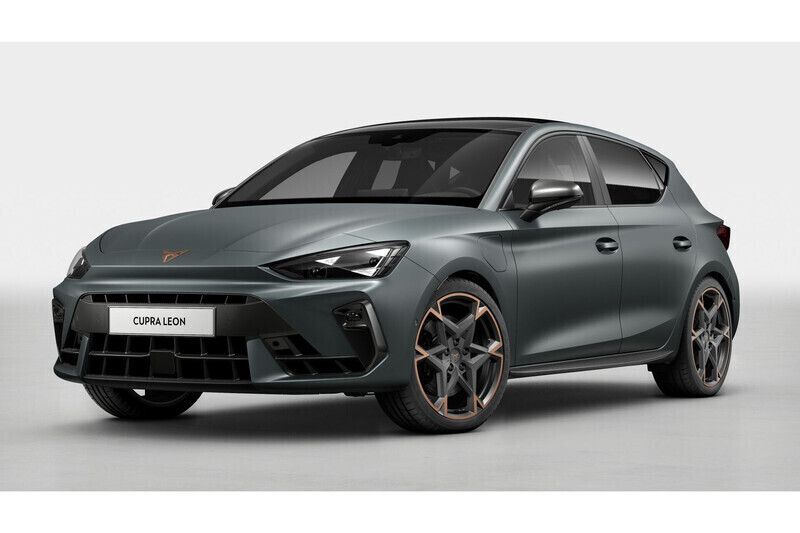 Enceladus grey matt Nieuw 2025 Cupra Leon VZ Hatchback | € 54.012 - Afbeelding 1/4
