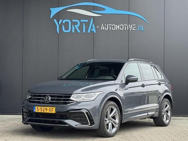 Grijs Gebruikt 2021 VW Tiguan R-line SUV | € 29.950 (Eerlijke prijs) - Afbeelding 1/4
