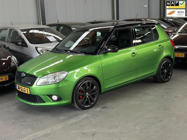 Groen Gebruikt 2010 Skoda Fabia RS Hatchback | € 5.499 (Eerlijke prijs) - Afbeelding 1/4
