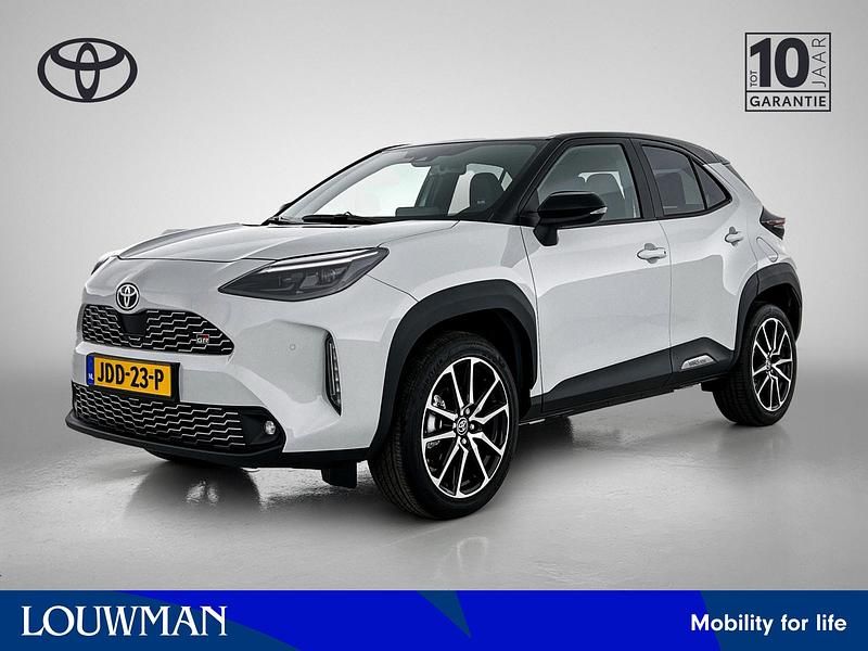 Wit Gebruikt 2024 Toyota Yaris Cross Sport SUV | € 34.950 (Duur) - Afbeelding 1/4