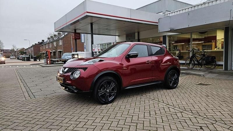 Rood (metallic) Gebruikt 2016 Nissan Juke S SUV | € 8.950 (Eerlijke prijs) - Afbeelding 1/4