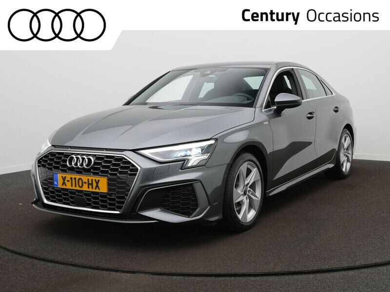 Grijs Gebruikt 2023 Audi A3 S-Line Sedan | € 29.900 (Goede deal) - Afbeelding 1/4