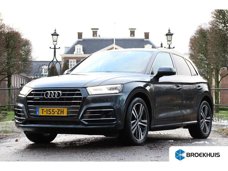 Grijs Occasion 2020 Audi Q5 Competition SUV | € 31.895 (Eerlijke prijs) - Afbeelding 1/4