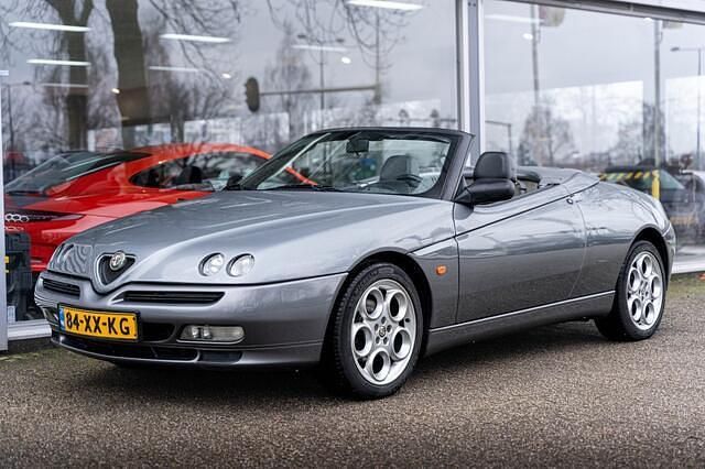 Grijs Occasion 1999 Alfa Romeo Spider Cabriolet | € 13.950 (Super prijs) - Afbeelding 1/4