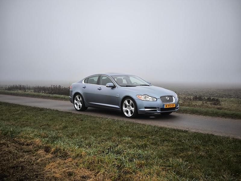 Blauw Gebruikt 2007 Jaguar XF S Sedan | € 10.999 (Eerlijke prijs) - Afbeelding 1/4