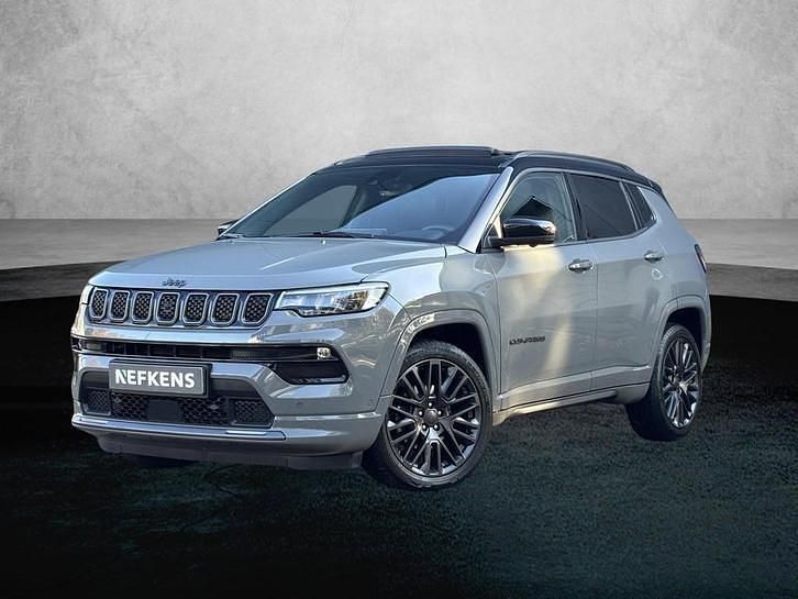 Grijs Gebruikt 2021 Jeep Compass SUV | € 29.320 (Duur) - Afbeelding 1/4