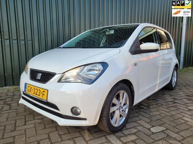 Wit Gebruikt 2015 Seat Mii CONNECT Hatchback | € 5.990 (Eerlijke prijs) - Afbeelding 1/4