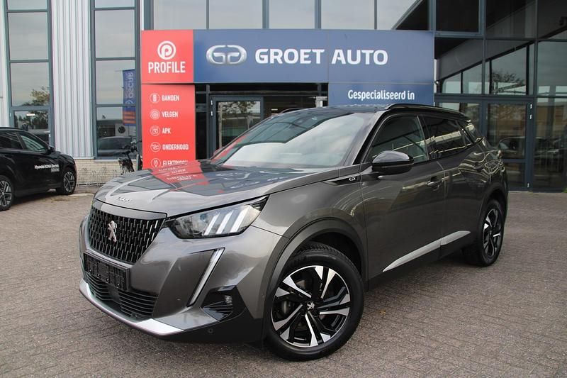Grijs Gebruikt 2021 Peugeot 2008 GT SUV | € 19.650 (Iets duurder) - Afbeelding 1/4