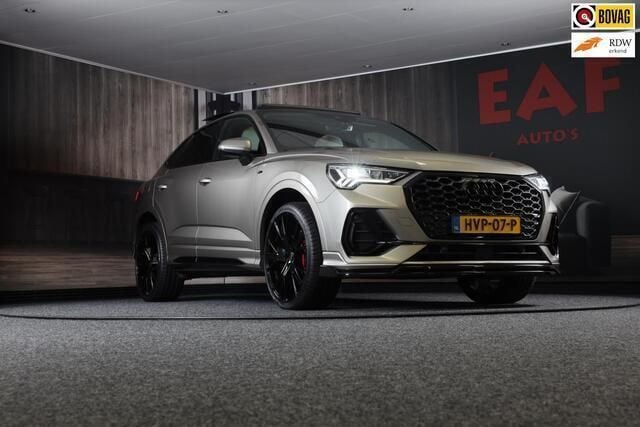Grijs Gebruikt 2022 Audi Q3 Sportback Competition SUV | € 49.950 (Eerlijke prijs) - Afbeelding 1/3