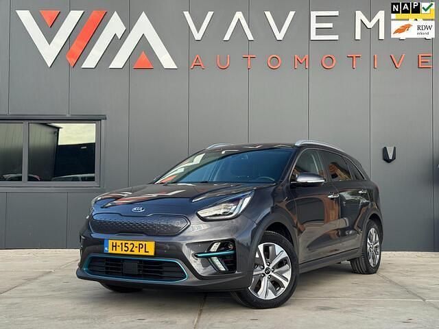 Grijs Gebruikt 2020 Kia e-Niro 2 SUV | € 17.750 (Super prijs) - Afbeelding 1/4