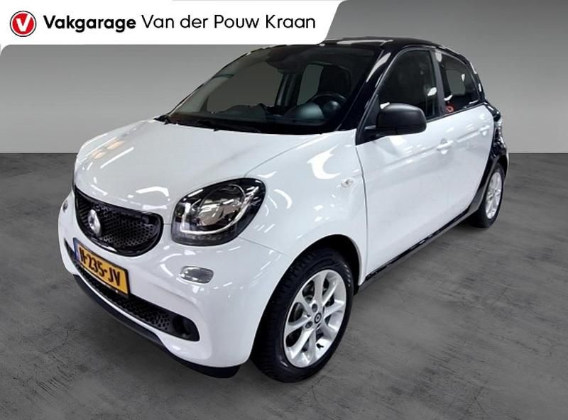 Wit Gebruikt 2019 Smart ForFour Electric Drive Passion Hatchback | € 8.845 - Afbeelding 1/4