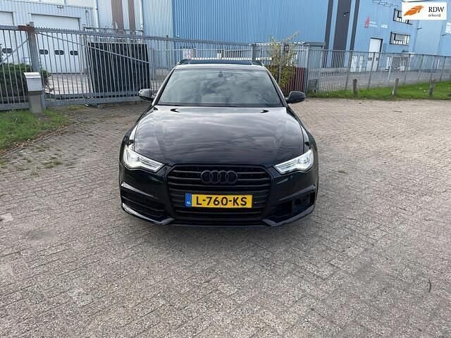 Zwart Gebruikt 2018 Audi A6 S-Line Stationwagen | € 12.000 (Goede deal) - Afbeelding 1/4