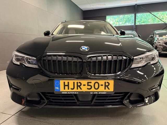 Occasion BMW 330 Executive 294 PK (216 kW) 2021 Zwart Stationwagen