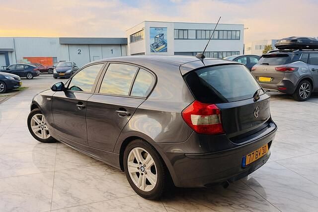 Occasion BMW 116 116 PK (85 kW) 2005 Grijs Hatchback