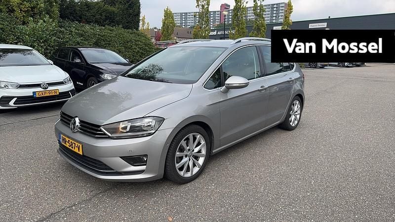 Grijs Gebruikt 2016 VW Golf Sportsvan Highline MPV | € 14.900 (Eerlijke prijs) - Afbeelding 1/4