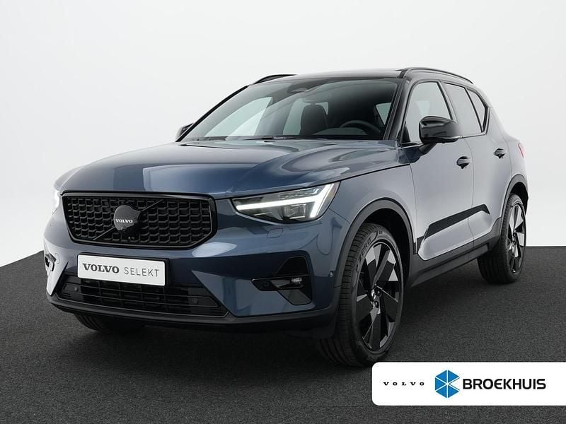 Blauw Occasion 2025 Volvo XC40 Plus SUV | € 53.900 - Afbeelding 1/4