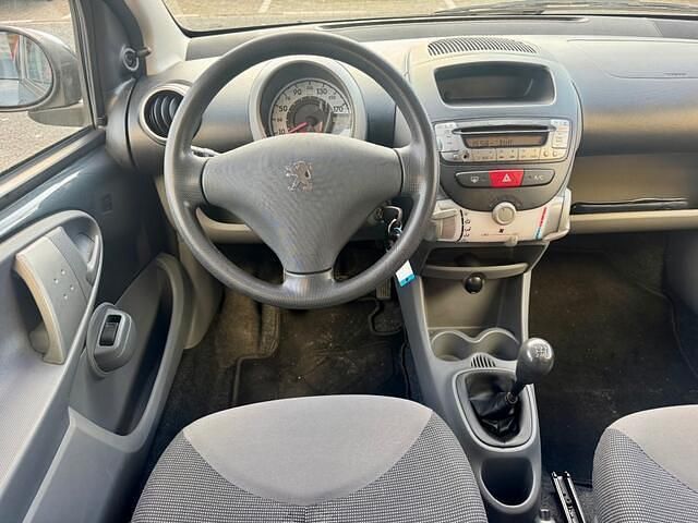 Occasion Peugeot 107 68 PK (50 kW) 2007 Grijs Hatchback