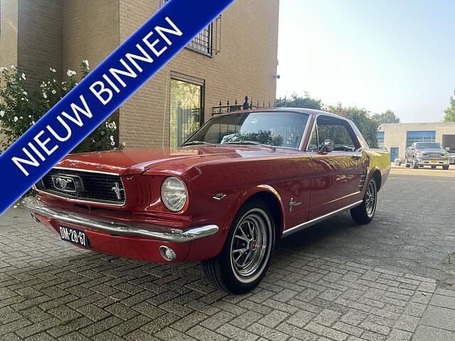 Rood Gebruikt 1966 Ford Mustang Coupé | € 30.950 - Afbeelding 1/4