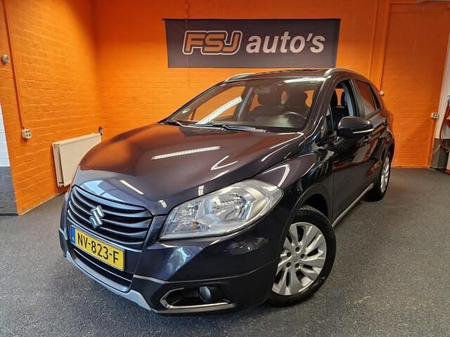 Grijs Gebruikt 2015 Suzuki SX4 S-Cross SUV | € 7.950 (Super prijs) - Afbeelding 1/4
