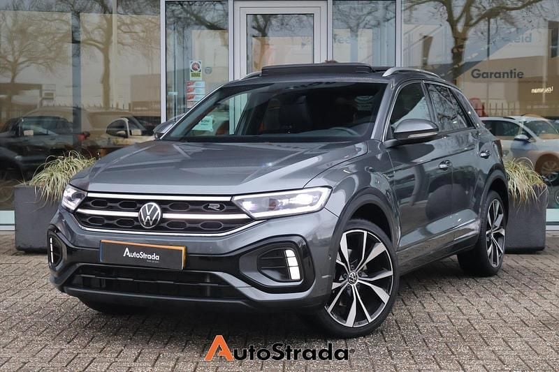 Grijs Occasion 2022 VW T-Roc R-line SUV | € 29.700 (Eerlijke prijs) - Afbeelding 1/4