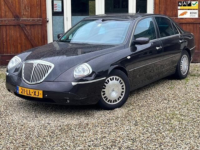 Zwart Gebruikt 2003 Lancia Thesis Sedan | € 1.500 - Afbeelding 1/4