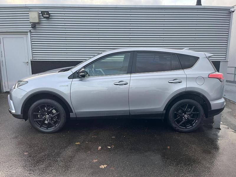 Occasion Toyota RAV4 Hybrid Edition 197 PK (144 kW) 2018 Grijs SUV