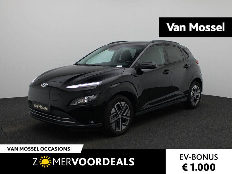 Zwart Gebruikt 2023 Hyundai Kona SUV | € 22.400 (Eerlijke prijs) - Afbeelding 1/4
