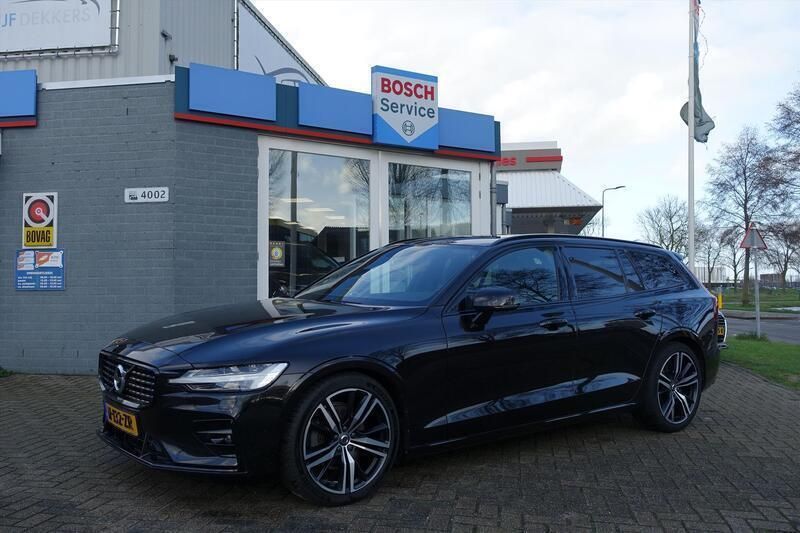 Zwart Gebruikt 2020 Volvo V60 R-Design Stationwagen | € 25.545 (Iets duurder) - Afbeelding 1/4