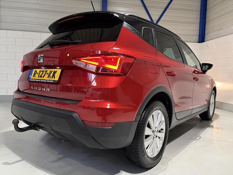 Occasion Seat Arona 2022 Rood SUV