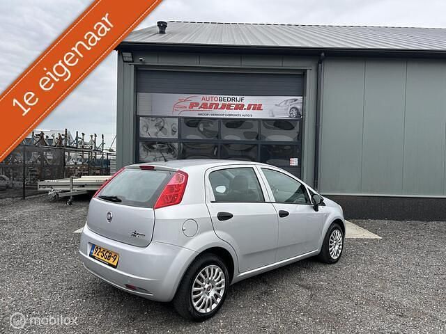 Occasion Fiat Grande Punto 69 PK (50 kW) 2012 Grijs Hatchback